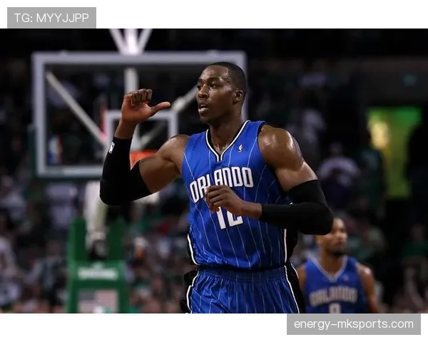 埃森·皮诺克本赛季表现稳健，助力球队防守端持续提升